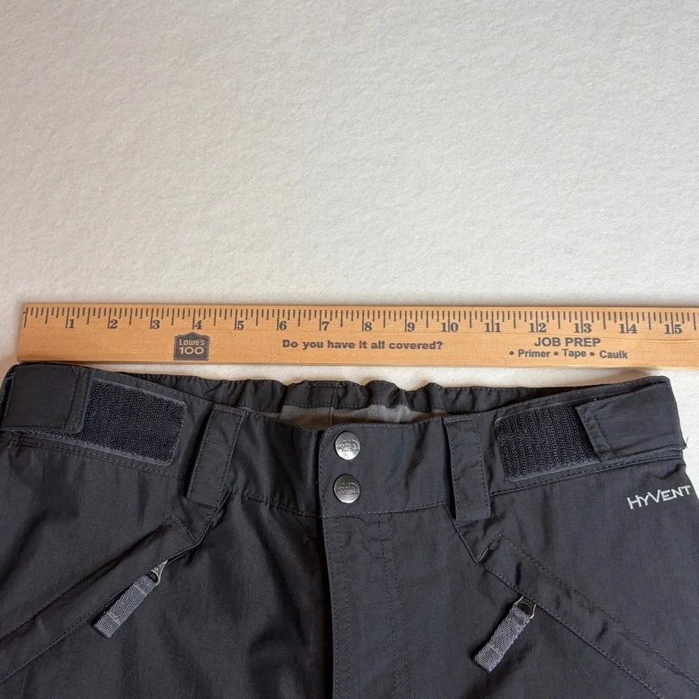 The North Face Hyvent Men's Dark Gray Cargo Pants ski pants, size small *repair*